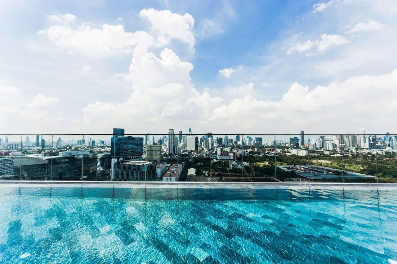 Wyndham Bangkok Queen Convention Centre Dış mekan fotoğraf
